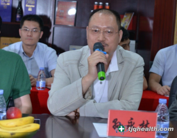 徽商博物馆馆长,徽商文化研究会会长孙永林发言